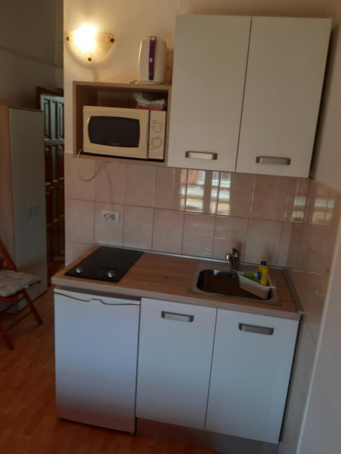 Apartments Knezic Igrane Exteriér fotografie