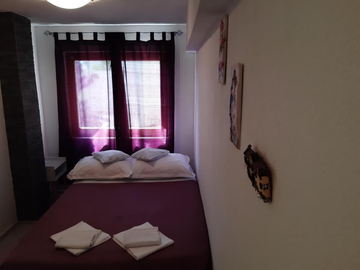 Apartments Knezic Igrane Exteriér fotografie